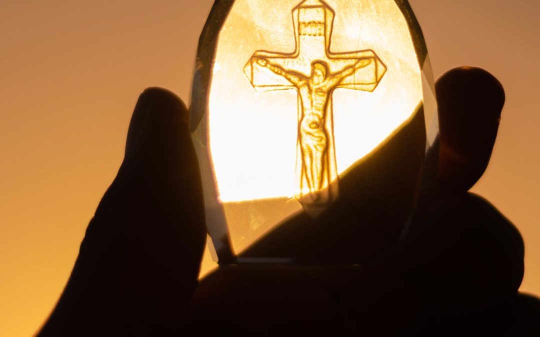 Gotteslästerung beeinträchtigt den öffentlichen Frieden und ist strafbar