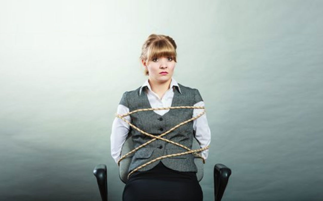 Schwerer Raub: Fesselungs- und Knebelungsgegenstände sind gegebenenfalls als ein Mittel im Sinne des § 250 Abs.1 Nr.1b StGB anzusehen