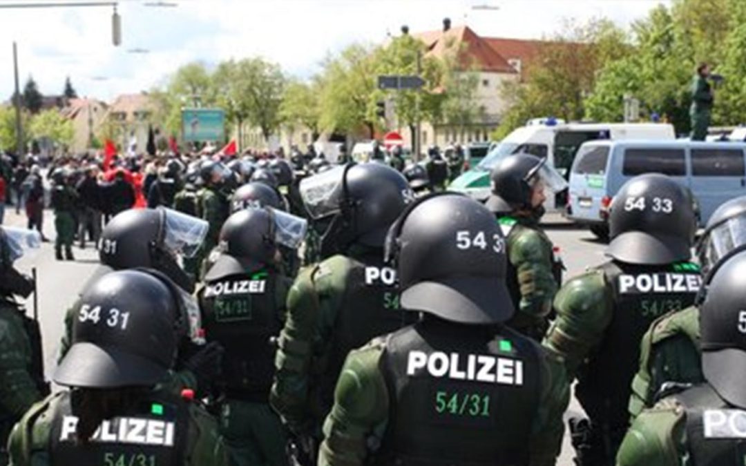 Freispruch für fünf Angeklagte. Vorwürfe nach dem Vereinsgesetz erhärten sich nicht.