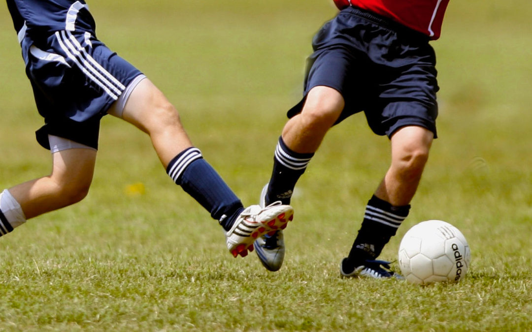 Spucken, Treten, Schubsen – Körperverletzung auf dem Fußballplatz